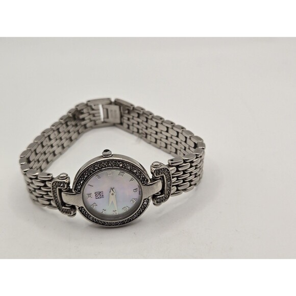 Vintage ESQ E5147 Ladies\' 25mm Crystal Accent Stainless Steel Watch. New Batt main image 13
